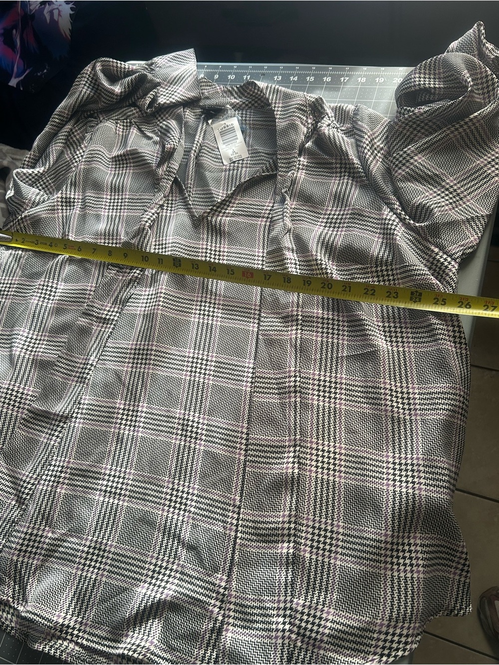 torrid Black and White Plaid Tie-Neck Blouse - Picture 4 of 7